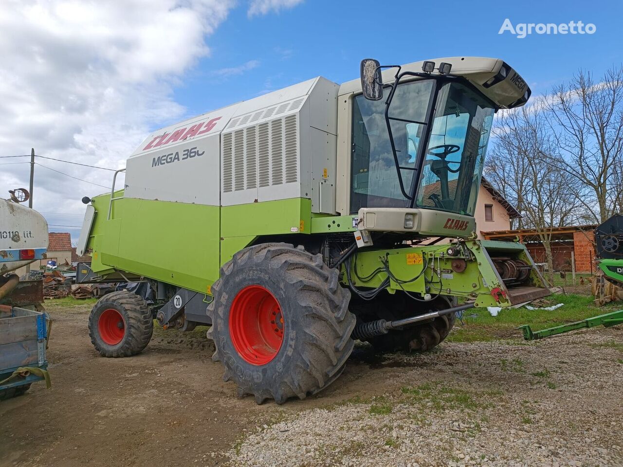 Claas Mega 360 cosechadora de cereales