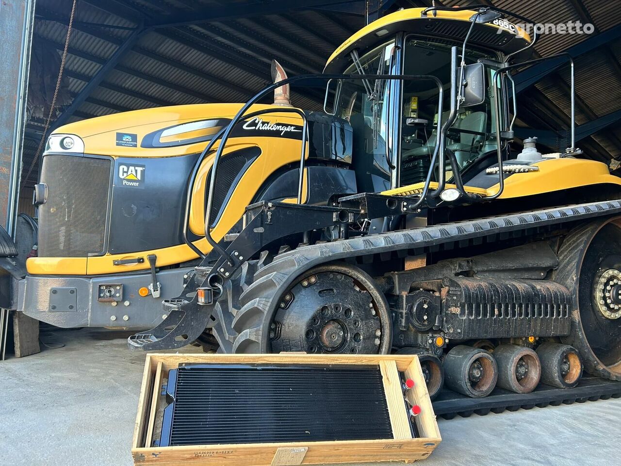 Caterpillar 500914D1 enfriador de aceite para Challenger MT865B tractor de cadenas