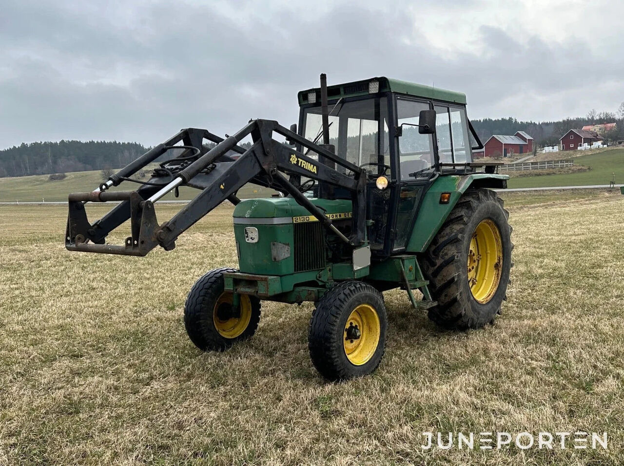 John Deere 2130 tractor de ruedas