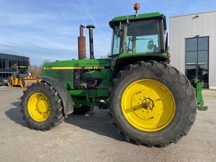 John Deere 4755 tractor de ruedas